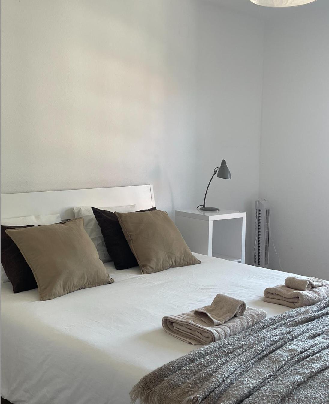Nina'S Stay Hostel ชาร์เนกา ภายนอก รูปภาพ